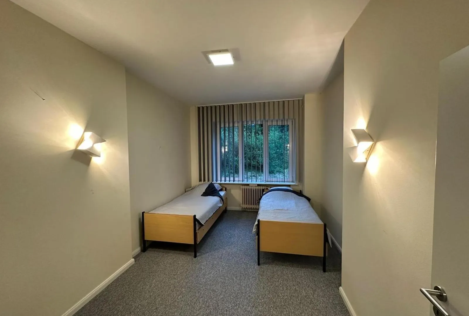 Amt Hotel 汉堡 0*,